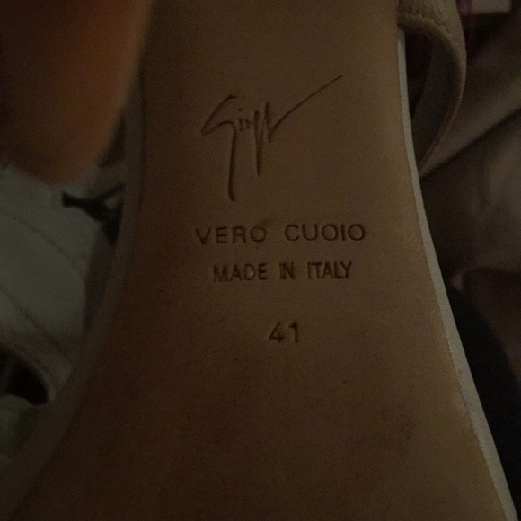 The queen of goddess - Picture 7 of 8